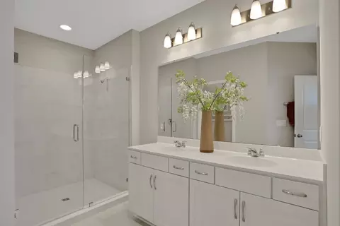 Bath - 182 Brook Forest Dr, Saint Augustine, FL 32092 photo 1 of 5