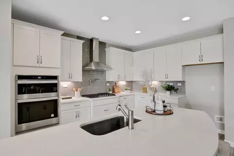 Kitchen - 182 Brook Forest Dr, Saint Augustine, FL 32092 photo 4 of 16