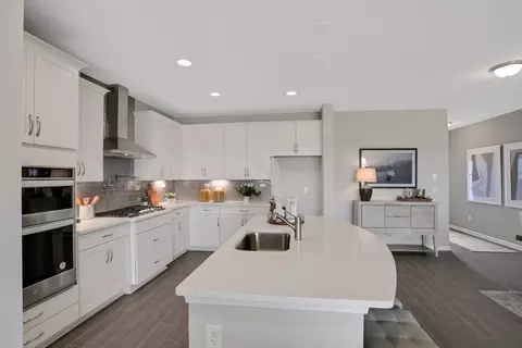 Kitchen - 182 Brook Forest Dr, Saint Augustine, FL 32092 photo 5 of 16