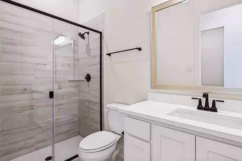 Bath - 2965 Ralph Drees Dr, Leander, TX 78641 photo 5 of 6