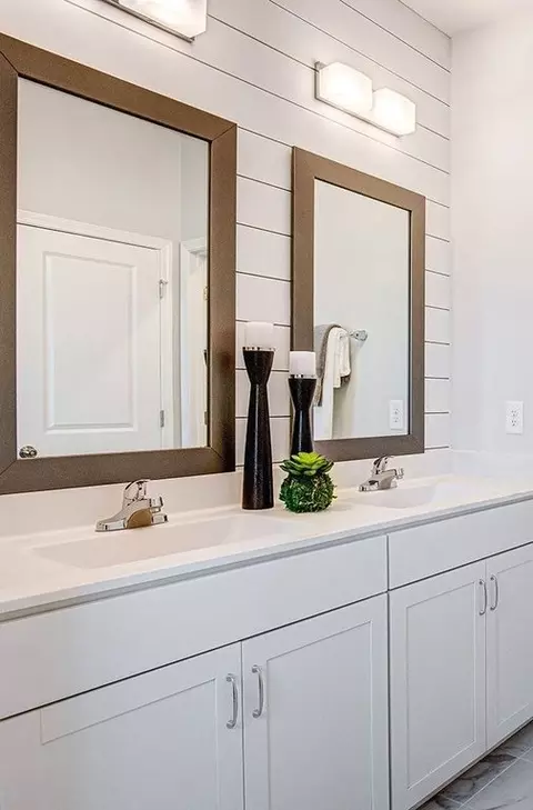 Bath - 502 Midsummer St, Aberdeen, NC 28315 photo 2 of 2