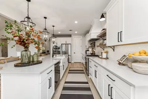 Kitchen - 2001 Trophy Dr, Heath, TX 75032 photo 1 of 5