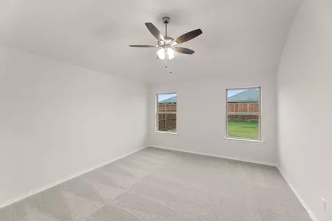 Bedroom - 1806 Apache Cir, Cleburne, TX 76033 photo 1 of 8