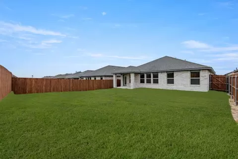 Other - 1806 Apache Cir, Cleburne, TX 76033 photo 6 of 17