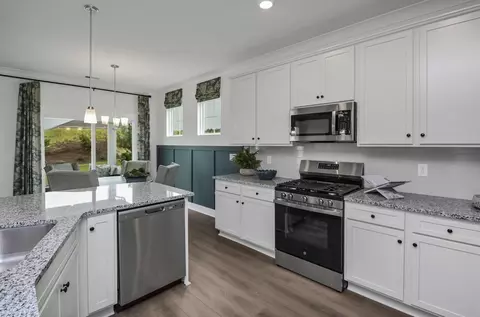 Kitchen - 3815 Secrest Shortcut Rd, Monroe, NC 28110 photo 2 of 10