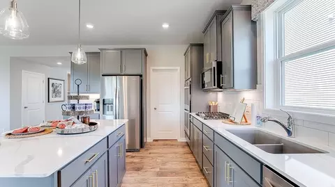 Kitchen - 9768 47th Bay NE, Saint Michael, MN 55376 photo 1 of 5