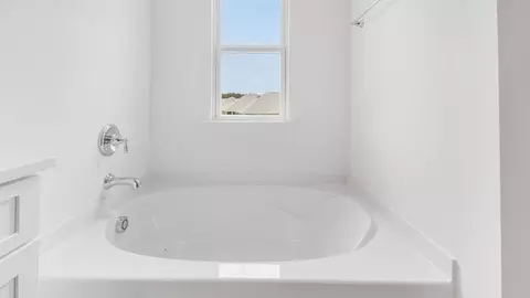 Bath - 3233 Harrier Rd, Pace, FL 32571 photo 1 of 6