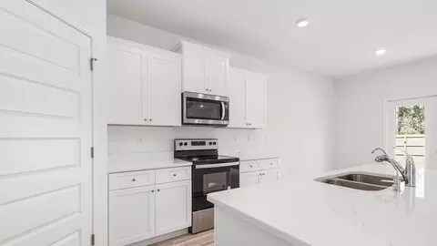 Kitchen - 3233 Harrier Rd, Pace, FL 32571 photo 2 of 13