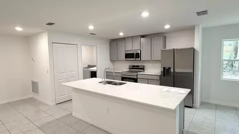 3546 E Diana Ln, Inverness, FL 34452