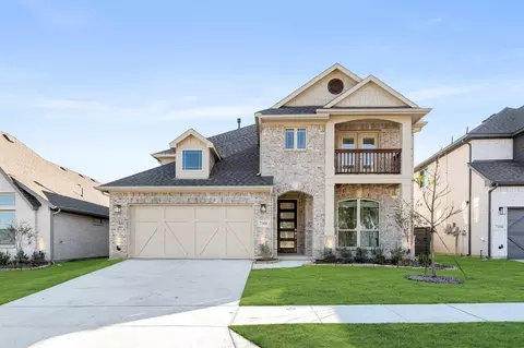 7308 Iris Rd, Aubrey, TX 76227