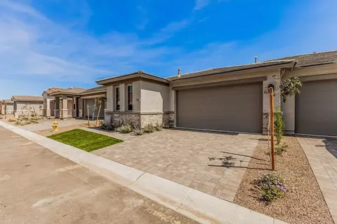 5567 N 205th Ln, Buckeye, AZ 85396