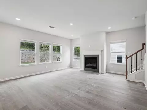 167 Valley Oak Dr, Dawsonville, GA 30534