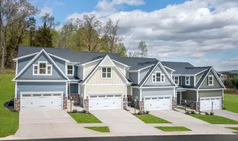 1207 Crescent Dr, Milford, OH 45150