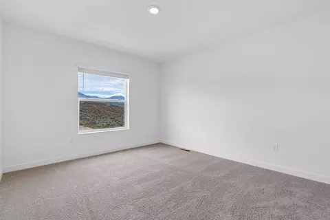 Bedroom - 7242 N Bald Eagle Way, Eagle Mountain, UT 84005 photo 2 of 3