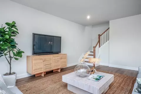 Living - 150 Ryder Cup Rd, Clemmons, NC 27012 photo 1 of 3
