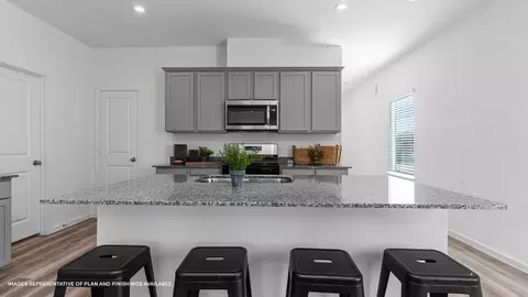 Kitchen - 40706 Cara Mae St, Slidell, LA 70461 photo 2 of 3