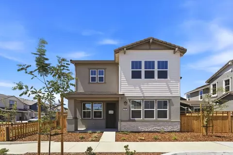 Exterior - 2355 E 8th St, Davis, CA 95618 photo 2 of 9