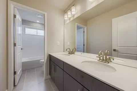 Bath - 8460 Irving St, Westminster, CO 80031 photo 4 of 6