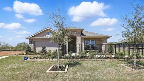 110 Road Runner Way, Newark, TX 76071