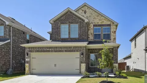 10308 Cabin Trl, Aubrey, TX 76227