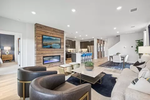 Living - 13408 Final Turn Dr, Buda, TX 78610 photo 2 of 4