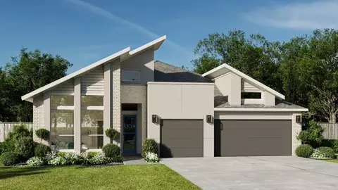 Exterior - 7808 Skytree Dr, Austin, TX 78744 photo 2 of 8