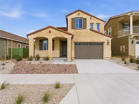 17300 Whiskey Mdws, Hesperia, CA 92345