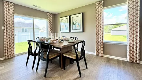 Dining - 1130 Albritton Ln, Salisbury, MD 21801 photo 2 of 4