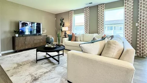 Living - 1130 Albritton Ln, Salisbury, MD 21801 photo 2 of 4