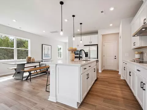 Kitchen - 516 Webster Ln, Cramerton, NC 28032 photo 2 of 10
