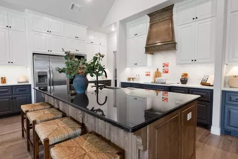 Kitchen - 1609 E Deer Meadows Dr, Perkins, OK 74059 photo 1 of 2