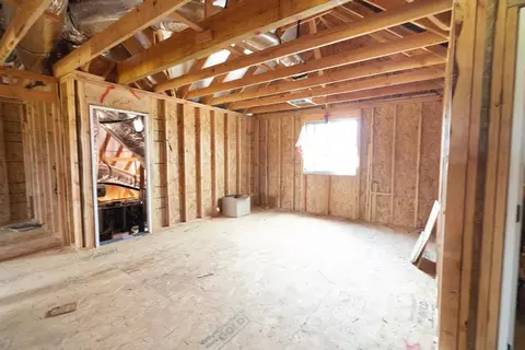 Bedroom - 1609 E Deer Meadows Dr, Perkins, OK 74059 photo 3 of 8