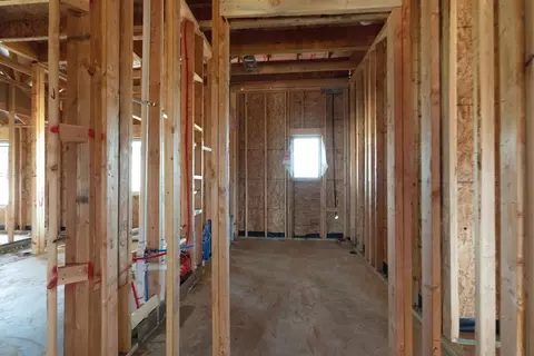 Entry Way - 1609 E Deer Meadows Dr, Perkins, OK 74059 photo 5 of 8