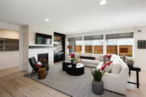 Living - 805 Halfpipe St, Belgrade, MT 59714 photo 1 of 6