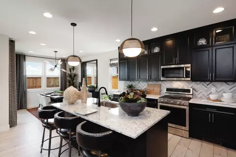Kitchen - 805 Halfpipe St, Belgrade, MT 59714 photo 5 of 6