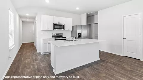 Kitchen - 14538 Open Range Rd, Lytle, TX 78052 photo 1 of 16