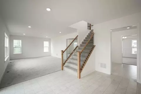 Living - 333 Amber Dr, Lititz, PA 17543 photo 1 of 2