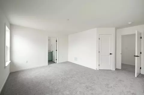 Bedroom - 333 Amber Dr, Lititz, PA 17543 photo 3 of 7