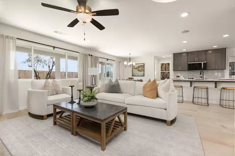 Living - 306 Pelican Dr, Delano, CA 93215 photo 2 of 2