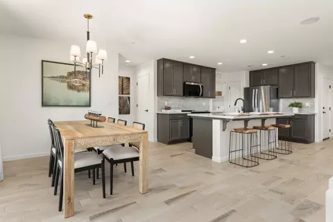 Dining - 306 Pelican Dr, Delano, CA 93215 photo 3 of 3