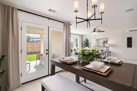Dining - 306 Pelican Dr, Delano, CA 93215 photo 2 of 3
