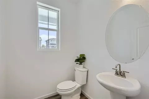 Bath - 7334 White River St, Frederick, CO 80530 photo 2 of 5