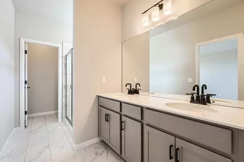 Bath - 7334 White River St, Frederick, CO 80530 photo 3 of 5