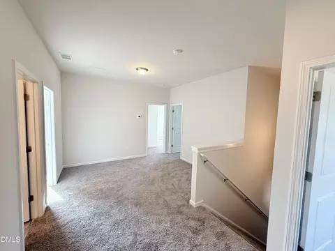 Entry Way - 16 Valley Forge Ln, Smithfield, NC 27577 photo 3 of 3