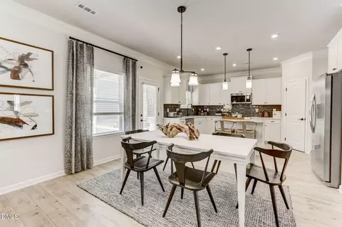 Dining - 16 Valley Forge Ln, Smithfield, NC 27577 photo 2 of 3