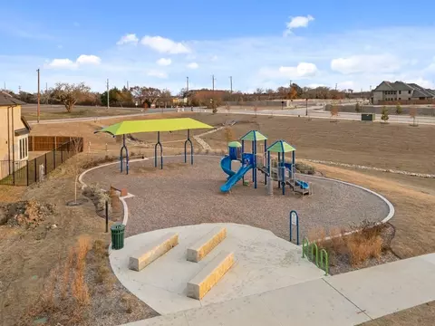 View/Area - 616 Donegal Dr, Celina, TX 75009 photo 2 of 5