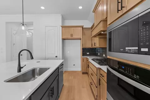Kitchen - 616 Donegal Dr, Celina, TX 75009 photo 2 of 2