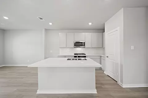 Kitchen - 12048 Moonlight Path Dr, Conroe, TX 77304 photo 1 of 6
