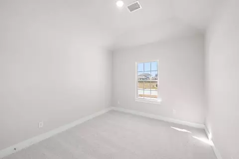 Bedroom - 1728 Willow Patch Dr, Krum, TX 76249 photo 1 of 17