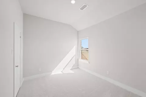 Bedroom - 1728 Willow Patch Dr, Krum, TX 76249 photo 2 of 17